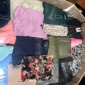 MACY Woman Clothing - Image 1