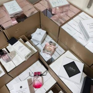 PERFUME PALLETS - Image 1